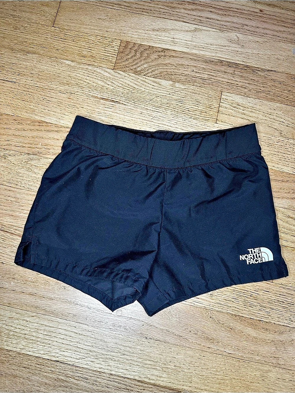 The North Face Shorts Size: S(7/8)